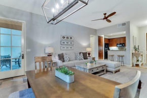 Stunning Ground Floor 1BR Villa #A Steps to Pool